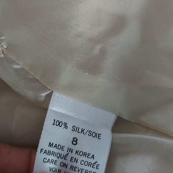 Tahari Gold 100% Silk Crystal Button Long Sleeve Blazer Jacket Size 8 - Picture 7 of 10